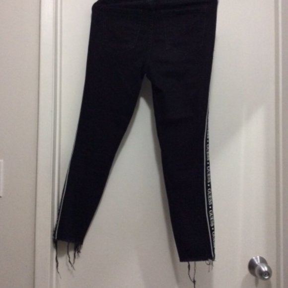 guess jeans - Picture 3 of 3